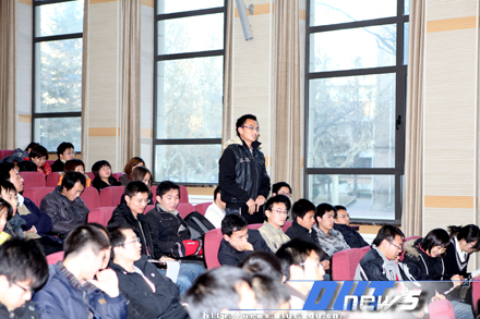 说明: http://localhost:8989/_mediafile/web1/2013/12/13/3hzdptf94v.jpg